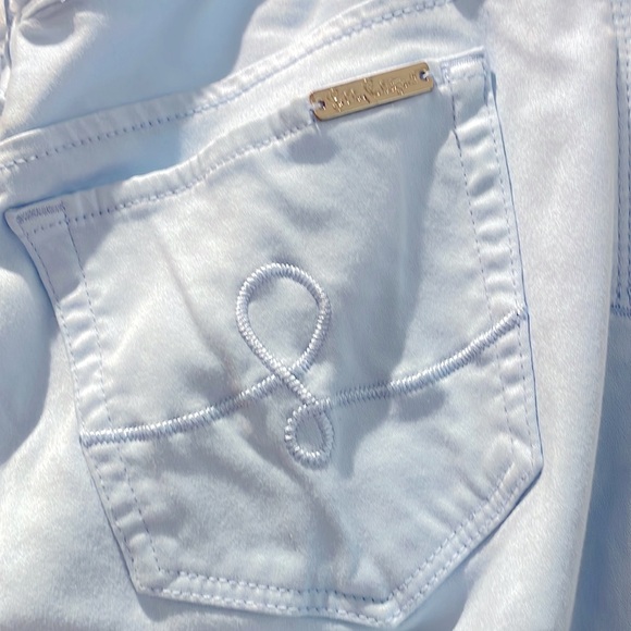 Lilly Pulitzer | Light Blue Painted Floral Pants | Size 4 | Playful & Chic - Picture 5 of 6